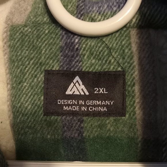 Flannel Fleece Jacket - Picture 4 of 6